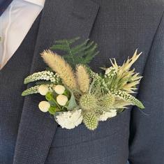 Pocket button hole