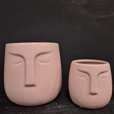 Face pots