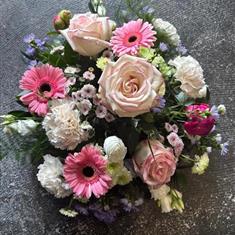 Pretty pink posy